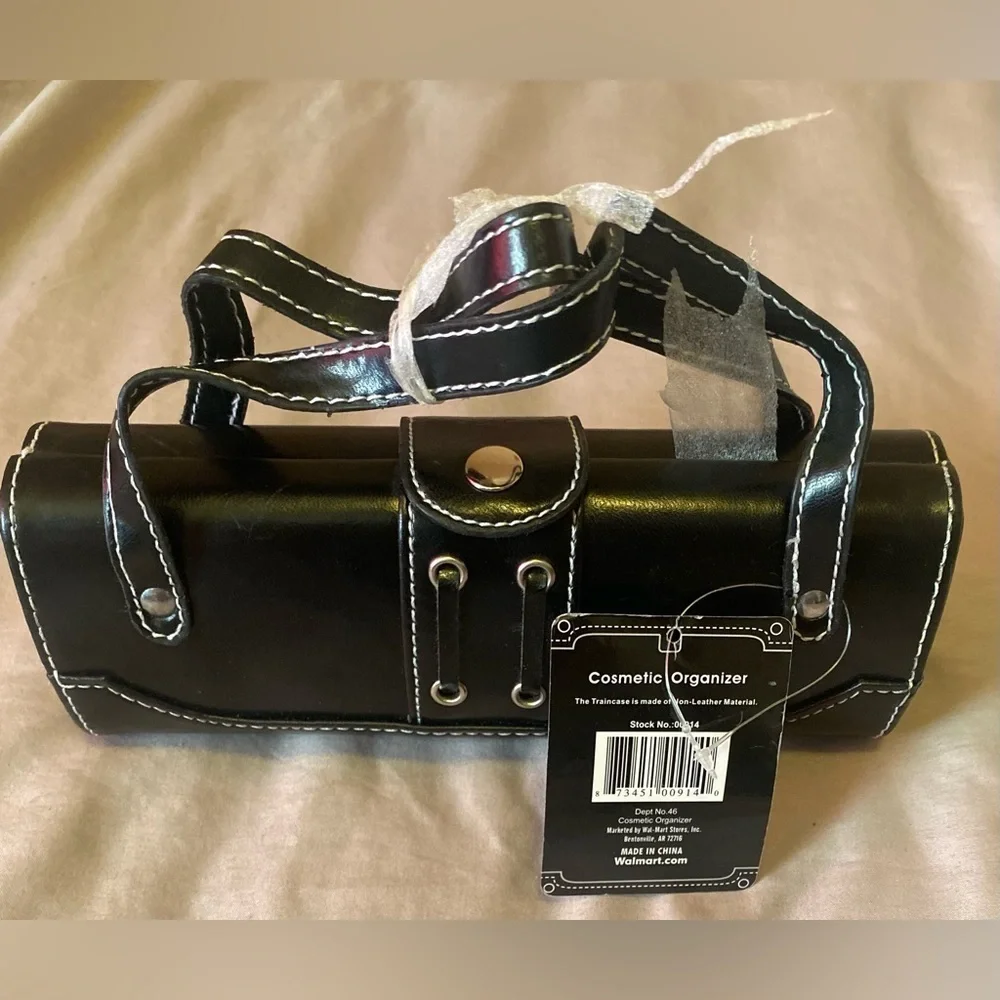 Show colors luxurious cosmetic organizer